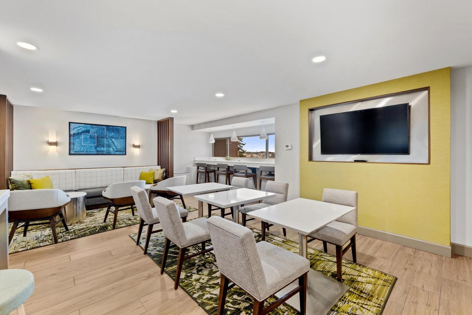Hotel Delta By Marriott Mount Pleasant