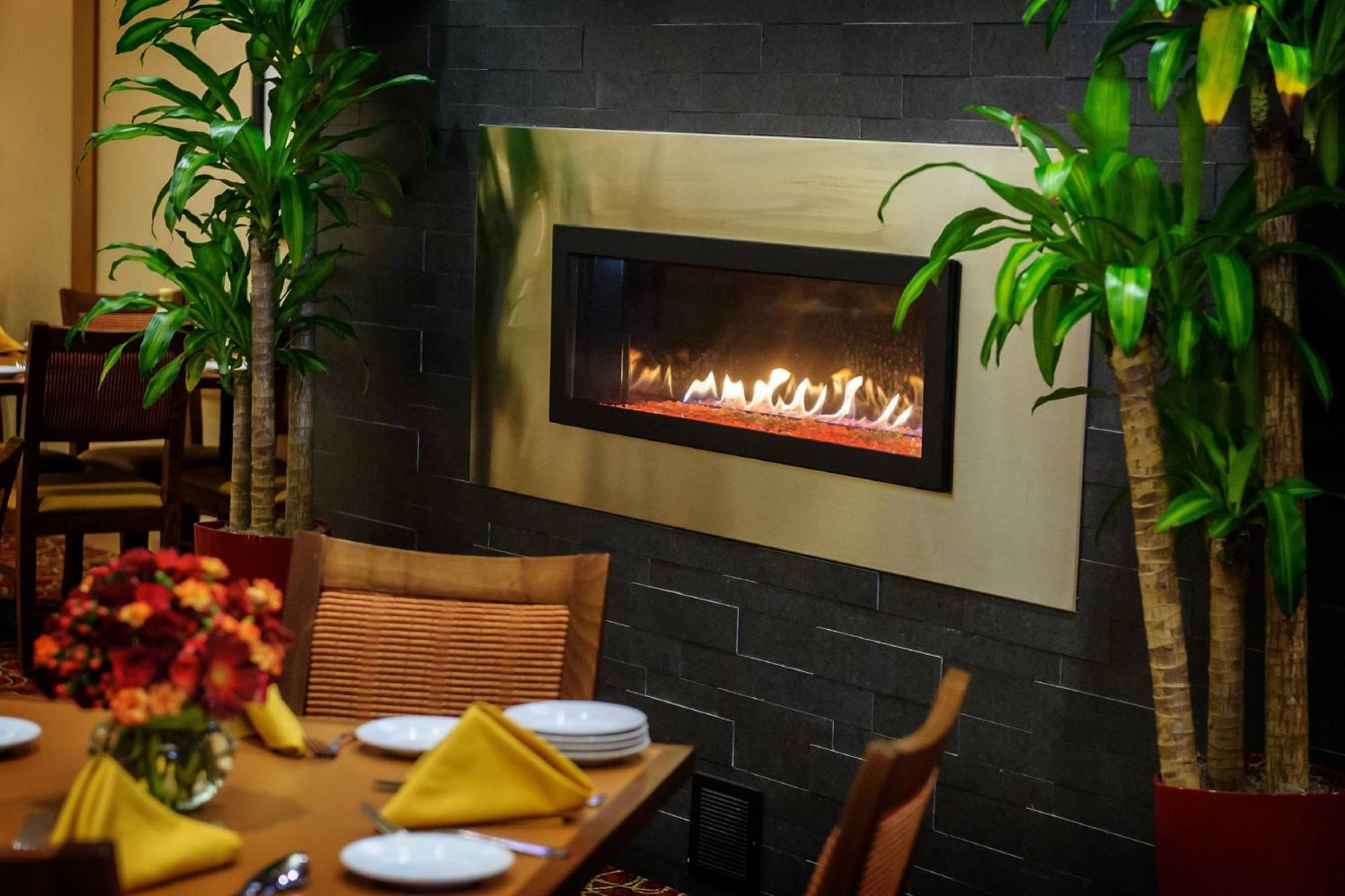 Delta By Marriott Mount Pleasant 3* Racine