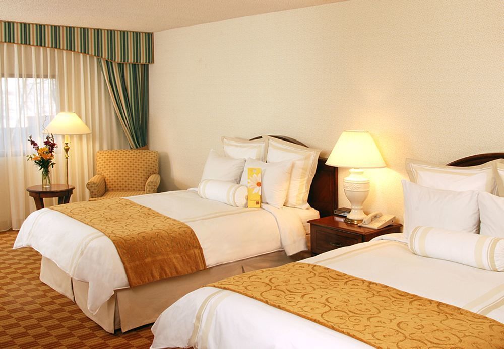 Hotel Delta By Marriott Mount Pleasant